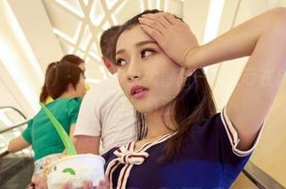 AISS爱丝(黄金版) – 滑板少女大冒险——索菲在板上翻跟头的日常资源