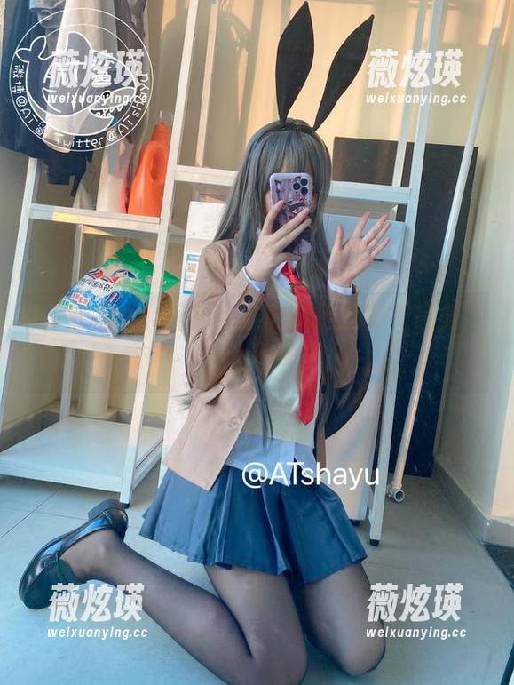 AT鲨的女仆图包，谁能抗拒这种‘家务’诱惑？！