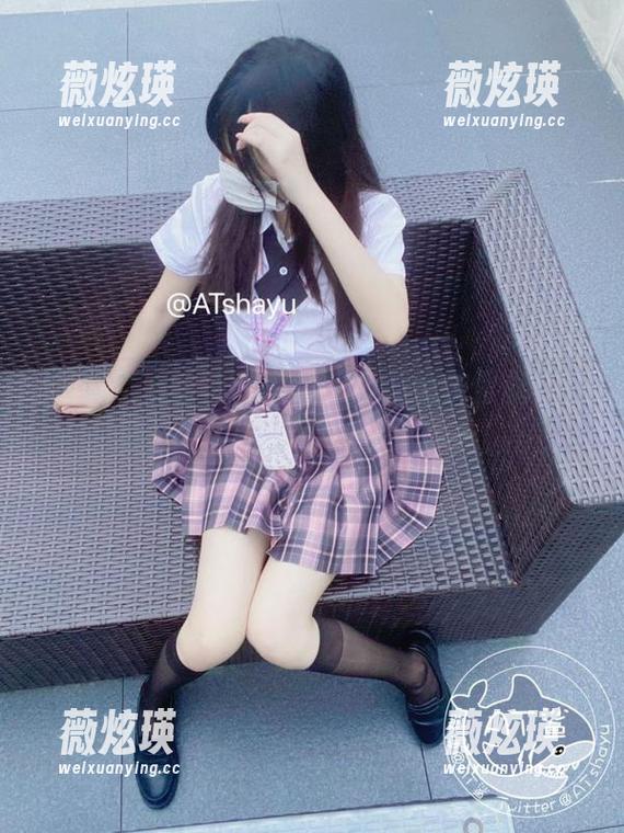 AT鲨空姐的特供图包：即使无法登机，也要让你在地面做到一飞冲天！