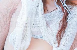 GIRLT果团网 – 酸酱兔带来超炸裂的少女写真，高清也不怕有小瑕疵，反而更可爱！
