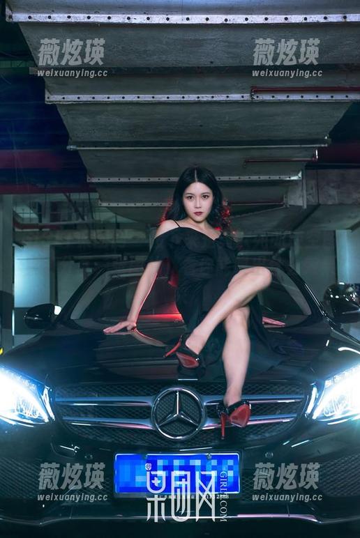 GIRLT果团网 - 接下来是黄歆苑的镂空图案，分享一张图片，看你能嗅出什么效果来