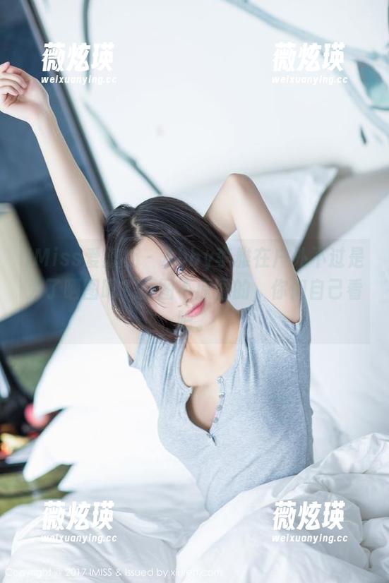 IMiss爱蜜社 - Abby李雅在户外不过是为了晒图吗？原图不原图的，你们自己看吧。