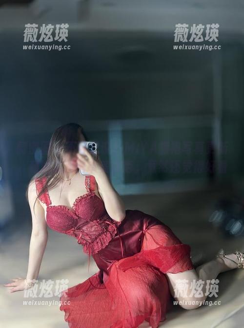 微密圈 - 不可思议的MIYA旗袍写真更新，刺激了我的审美疲劳，竟然还觉得好看。