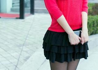 TuiGirl推女郎 – 艾栗栗的JK图片合集：看她的腿、吗？