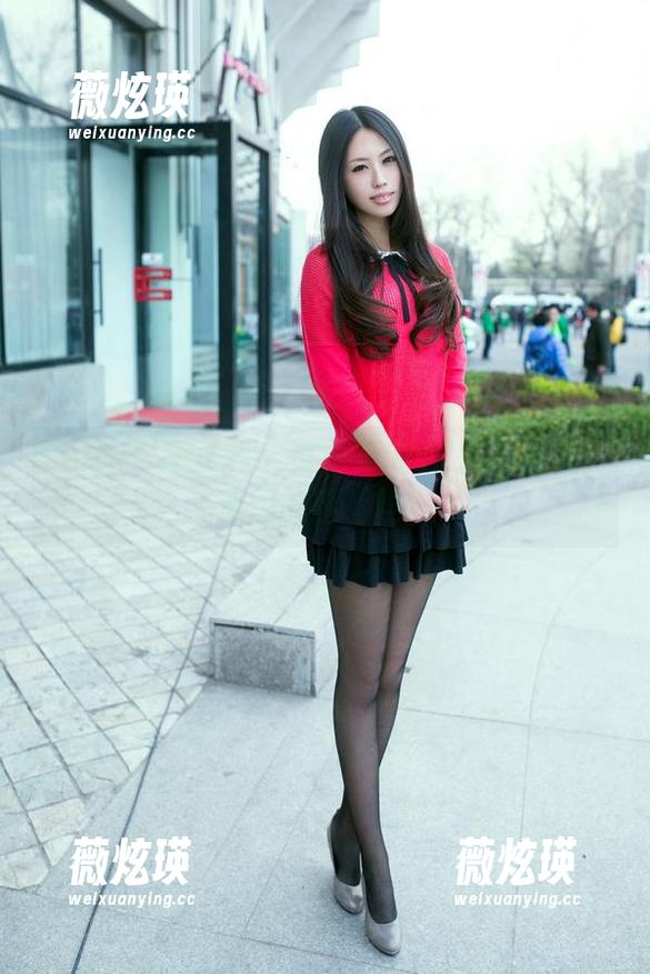 TuiGirl推女郎 - 艾栗栗的JK图片合集：看她的腿、吗？