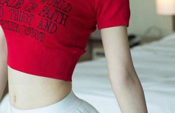 UGirls尤果网 – 双马尾秀，来自倪叶腾的精选写真集，究竟做了什么？