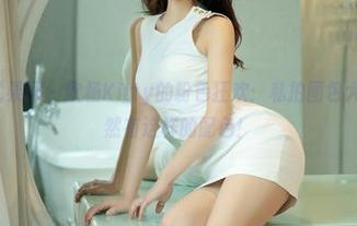UGirls尤果网 – 欣杨Kitty的粉色狂欢：私拍图包大揭秘，竟然有这样的配色！