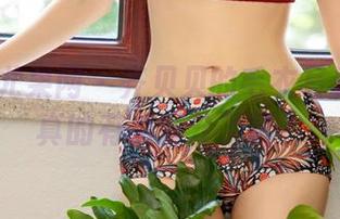 UGirls尤果网 – 齐贝贝的毛衣写真：这件真的有点过分了吧？