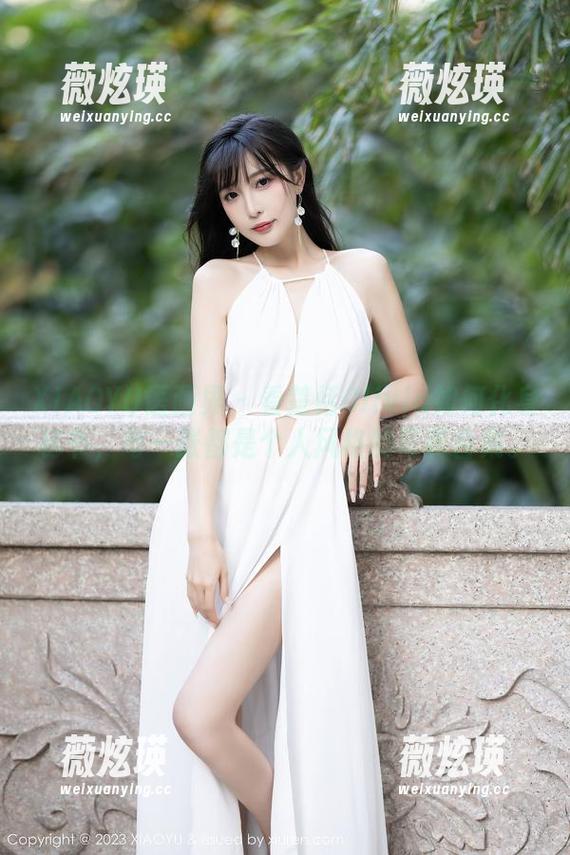 XIAOYU语画界 - 看楚恬Olivia如何化身秘书，每一张都是个人风格的写真合集。
