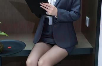 Xiuren秀人网 – LindaLinda的女友合集：时光在她身上溜走