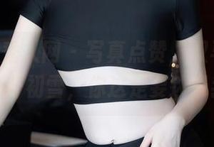 Xiuren秀人网 – 写真点赞，双马尾在风中飞舞，叶初雪，你这是要迷晕我们吗？