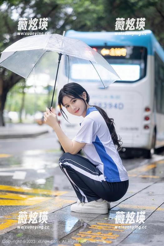 Xiuren秀人网 - 图集看腻了？梦然同学再来一波惊艳旅拍写真！