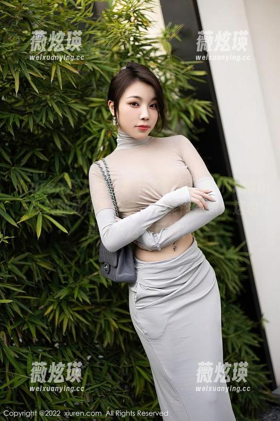 Xiuren秀人网 - 拿下了糯美子MINIbabe在线的死库水合集，可能你会想：这也是可以这样玩的？