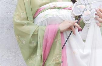 Xiuren秀人网 – 定制专属高跟鞋，黄歆苑的写真未必让你如愿