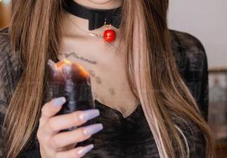 不得不说，Yuka(유카)的泳池图片让人对夏天有了更多的向往——福利来了！