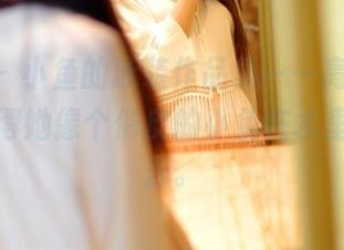 pans – 小鱼的泳装作品集——高清但我还是觉得她像个俏皮的小鱼在水里游来游去。