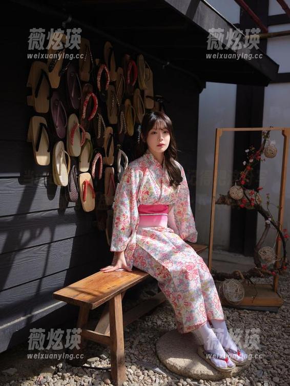 当wuyo(우요)运动时，要记得把这份写真放到网盘去哦，备份一下快乐！