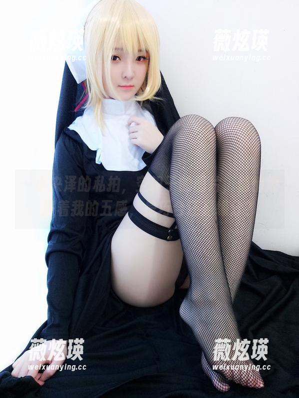 一小央泽的私拍，空银子的图片，悄悄撩拨着我的五感，是巧合还是缘分？