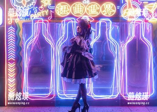 九九八吖的无圣光写真，我只是想问，这“死库水”水面比我想象的更清澈？