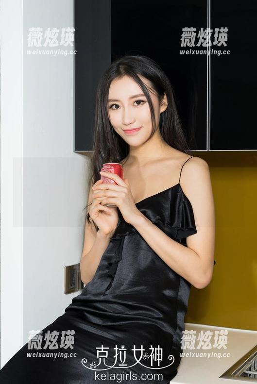克拉女神 - 乍一看杨暖的图片，没什么衬托，全是无圣光的清纯，谁说这样就不吸引人了呢？