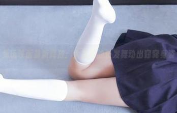 兔玩映画最新释放：大姐姐的长发舞动出窈窕身姿