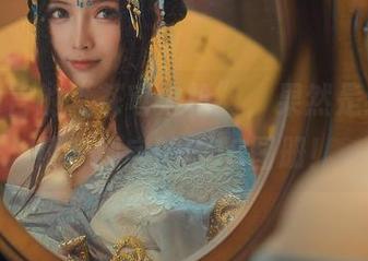 只是简言的“苍穹之枪”，果然是缝合了梦与现实的COS图册！