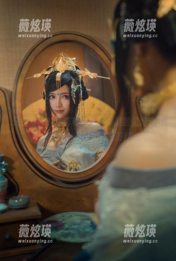 只是简言 只是简言的“苍穹之枪”,果然是缝合了梦与现实的COS图册!