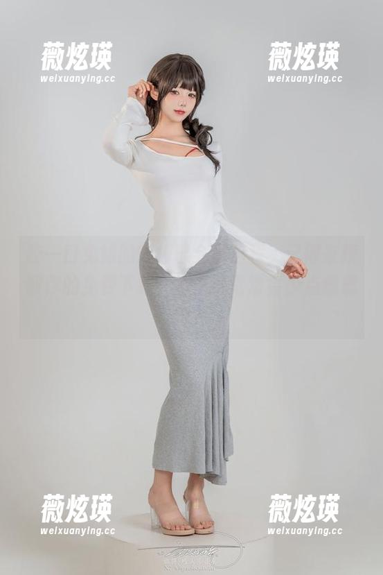 咬一口兔娘的短裙已全面启程，记得来获取你的免费下载，不诱惑常常会少点意思吧？