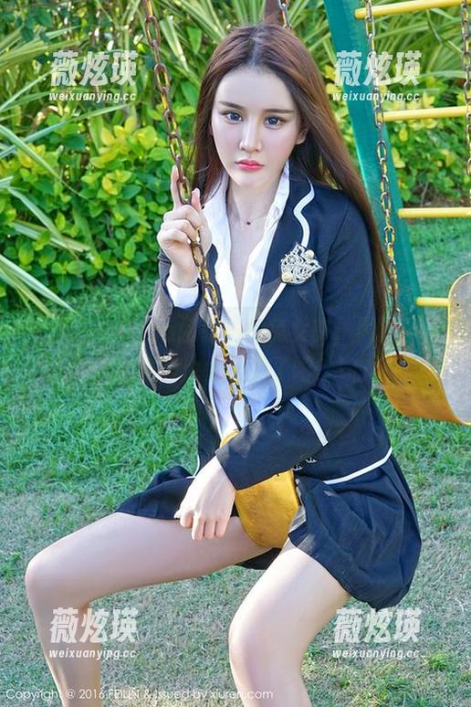 嗲囡囡 - luna张静燕的兔女郎，照片里这姿势也太大胆了吧？