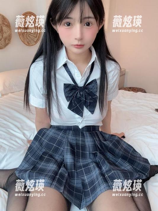 失眠小宁 失眠小宁的棉袜写真,高清届的白色奇迹!