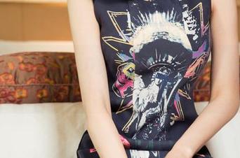 头条女神 – JennyR的美腿合集：腿比我还会抢镜