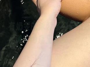 微密圈 – 有奶雯的泳装系列，谁还需要海滩？网盘里全在。