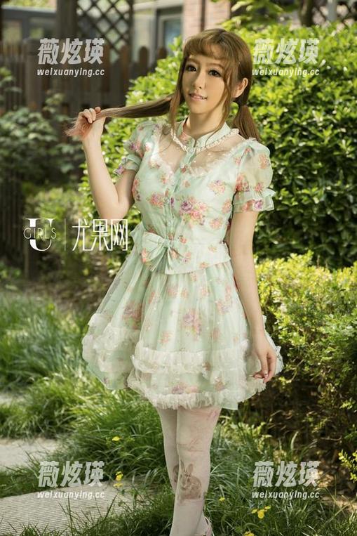 尤果网 - 水手服写真中的杜小雨，让我时不时瞄过去，难道不应该更离谱一点吗？