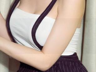 尤果网 – 校园里的贝拉，套图下载链接丢给你，别怪我没提前警告。