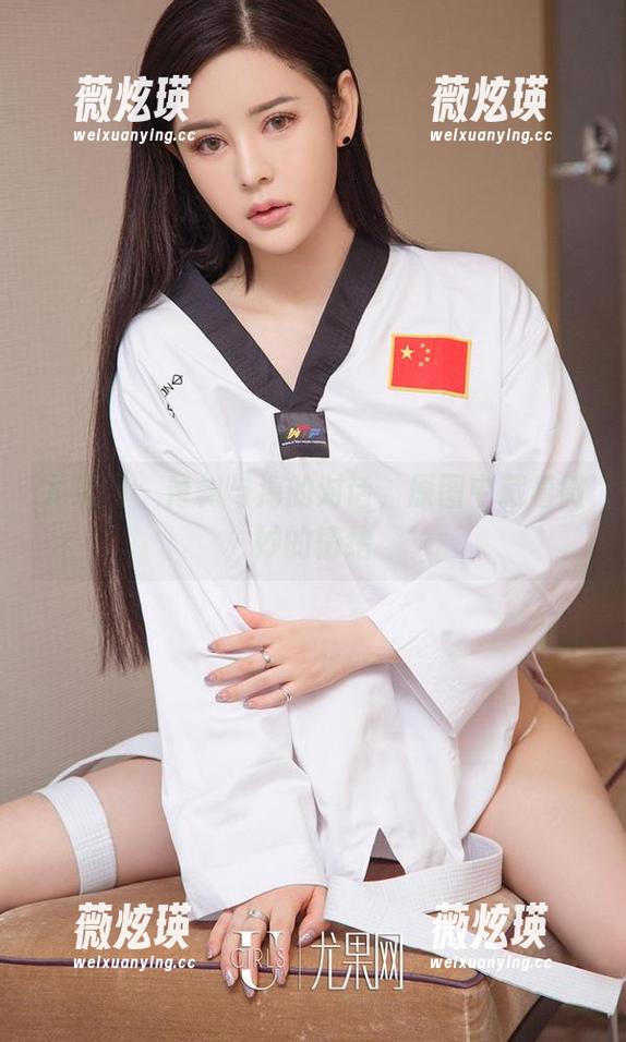 尤果网 - 青树与海的对话，原图中藏着微妙的情绪