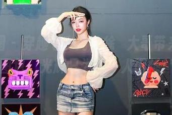 微密圈 – 穿越七彩河，徐珺大哥带来全套图包，光辉只为你一人闪烁！