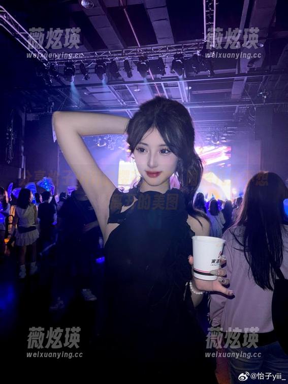 分享怡子yiii的樱花限定，附赠几分不想离开的美图
