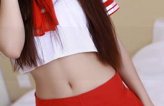 推女神 – 说好的校服，结果成了谭晓彤的精选穿搭，哈哈哈！