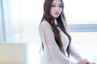 推女郎 – 在线来看陆瓷的夏天图集，保证让你忍俊不禁，甚至开始怀念你的娃娃裙！