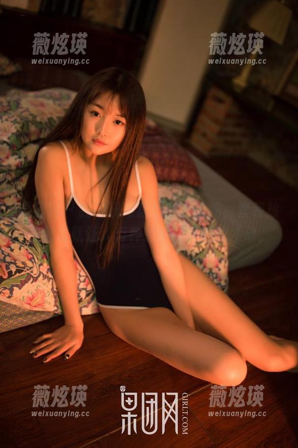 果团网-王语纯 果团网 - 我发现网盘里的王语纯,套装放在那里就让人有种想多盯几眼的冲动。