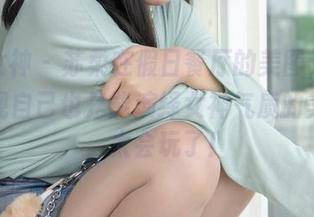 梦丝女神 – 苏柔在假日餐厅的美图，更新后发现自己也是能演绎女神气质的美食家，太会玩了！