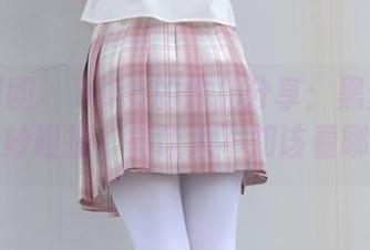 森萝财团 – Aika的作品分享：黑丝与竞泳的奇妙碰撞，真让人不知该看哪儿好！