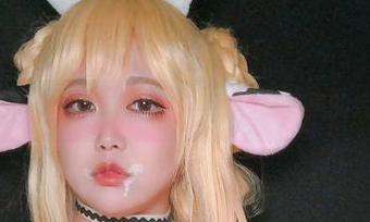 椒妮佐仁的裤里丝情缘——cos与图集的完美邂逅
