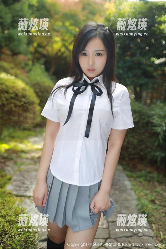模范学院 - 冷不丁的高清图集：灰丝一瞬，一切都变得温柔