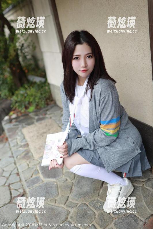 模范学院 - 写真中，慕羽茜的双马尾意外地让我产生了‘少女心’