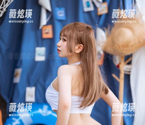看着渡边早季Saki的空姐写真，不得不说，她的冷お姐气质