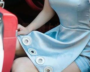 爱尤物 – 当高跟鞋遇上尤妮丝，图集呈现出的无圣光气息，别有情趣。