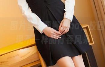 爱蜜社 – 图片里的莉娜lena，校园全套展现不一样的青春风采