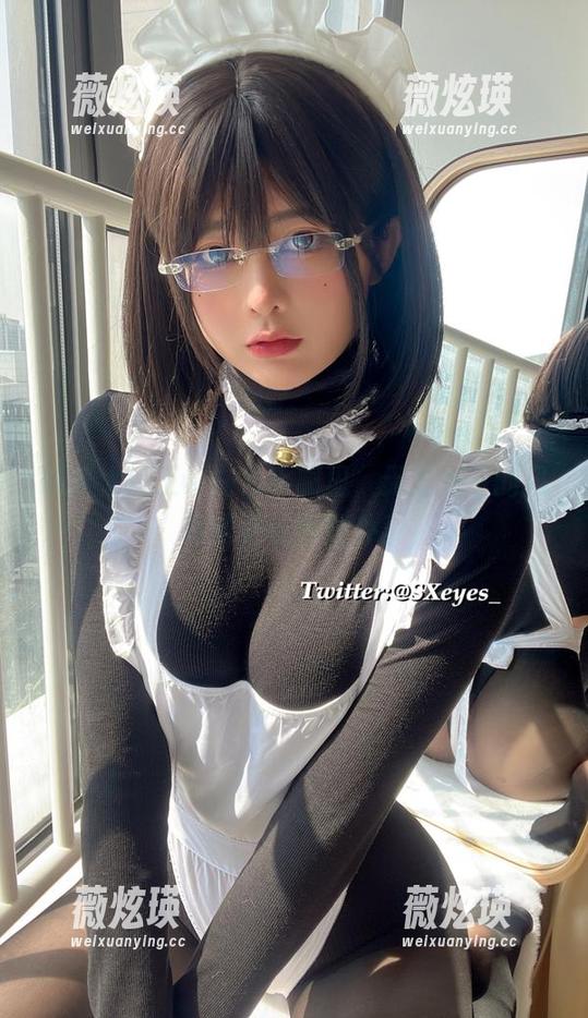 眼酱大魔王w在水手服里，无圣光下的风格或许让你意外。