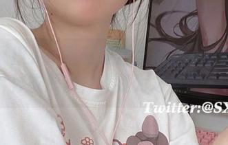 唯美又撩人：最新眼酱大魔王w的蕾丝连体衣原图，让我为之停留。
